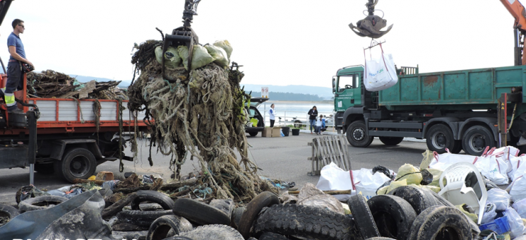 PLANCTON: limpiezas de fondos en O Grove y Cambados