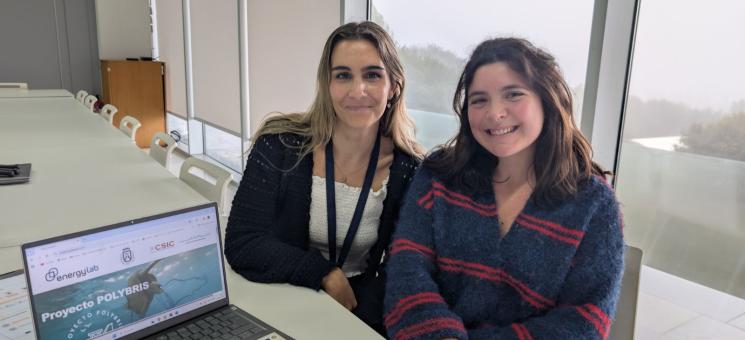Cristina Román y Estefanía Pereira.